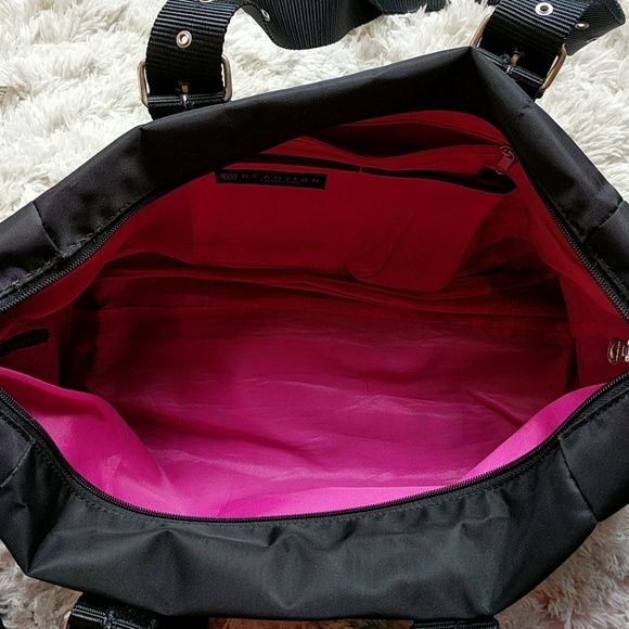 🚫🚫SOLD🚫🚫Kenneth Cole Reaction bag - Picture 3 of 8